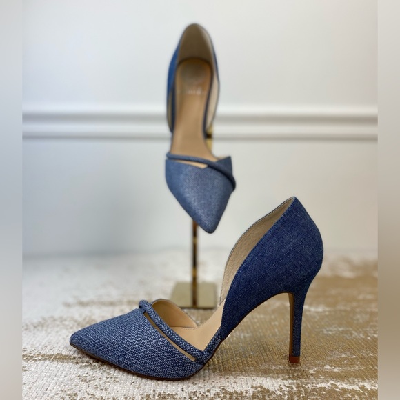 Vince camuto adeilia deals pump